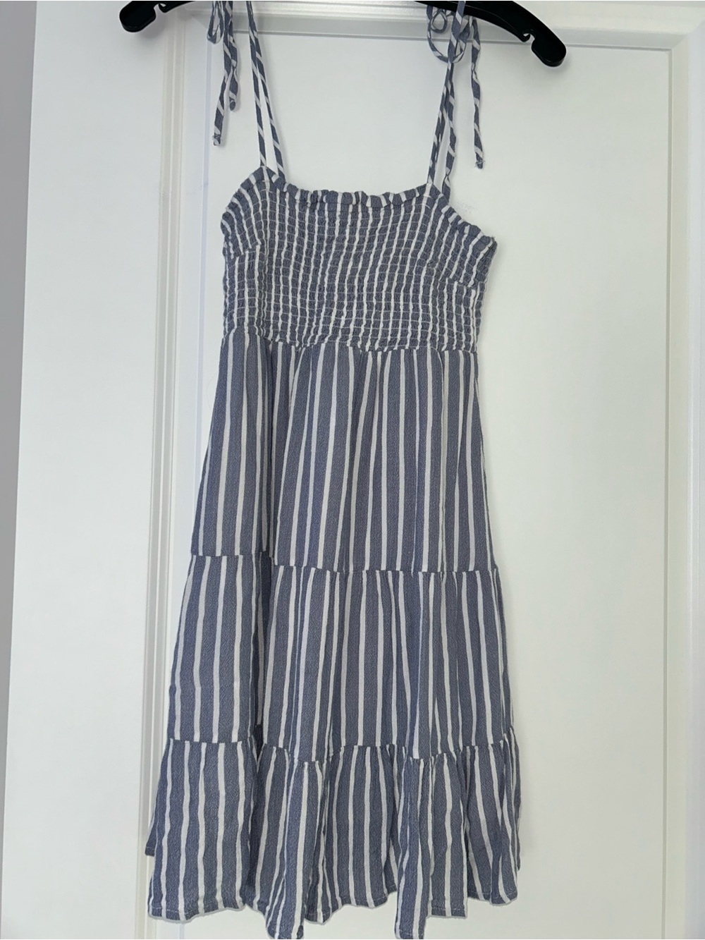 Abercrombie & Fitch Blue and White Striped Tie-Shoulder Sundress